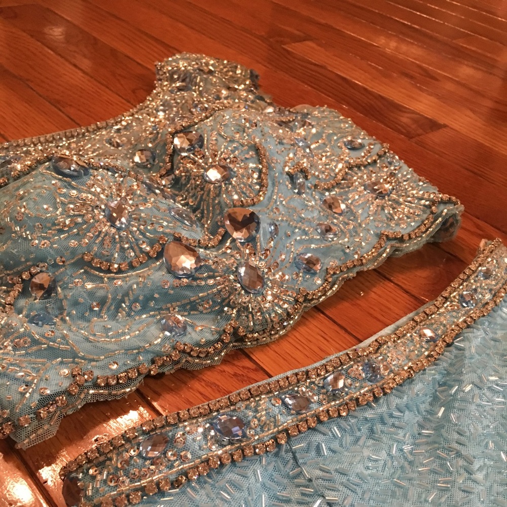 Sherri Hill Dress - Picture 2 of 8